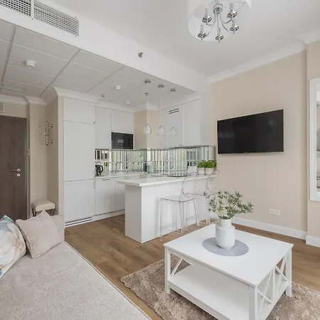 Crystal Premium By Bookinghost