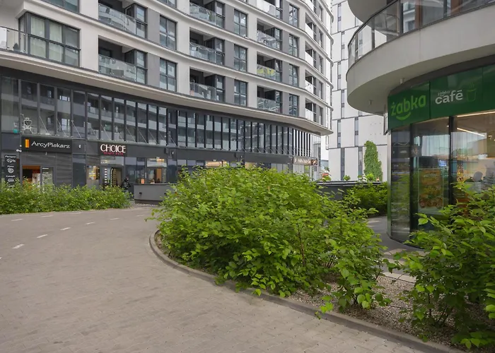 Crystal Premium By Bookinghost * Warsaw